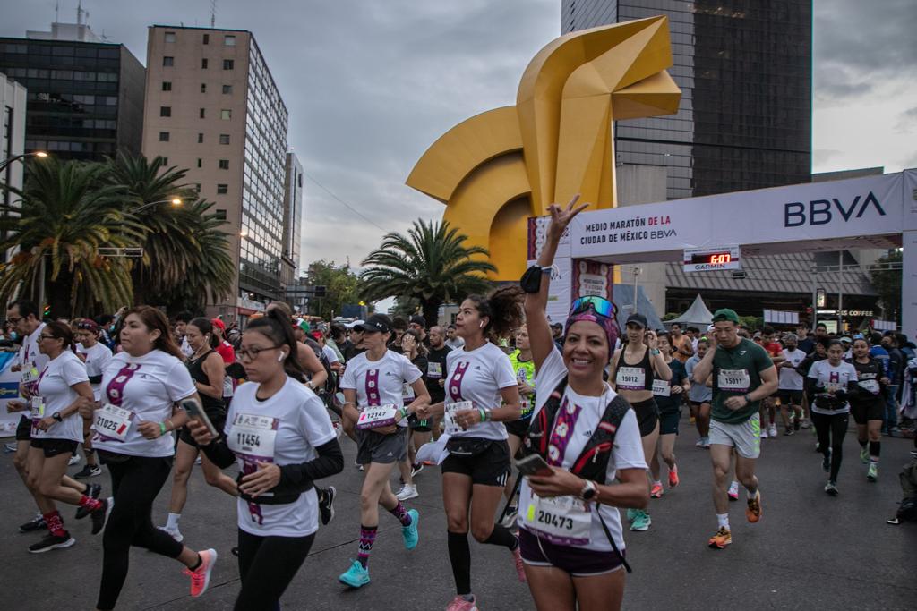a85e8592-cfba-4844-b84d-70c6cdc35476.jpg